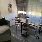 Apartamento Joli Proche De La Le Grau-du-Roi