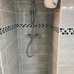 Joli Proche De La