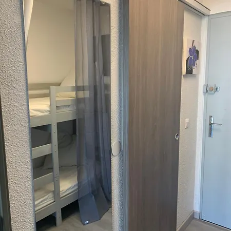 Joli Proche De La