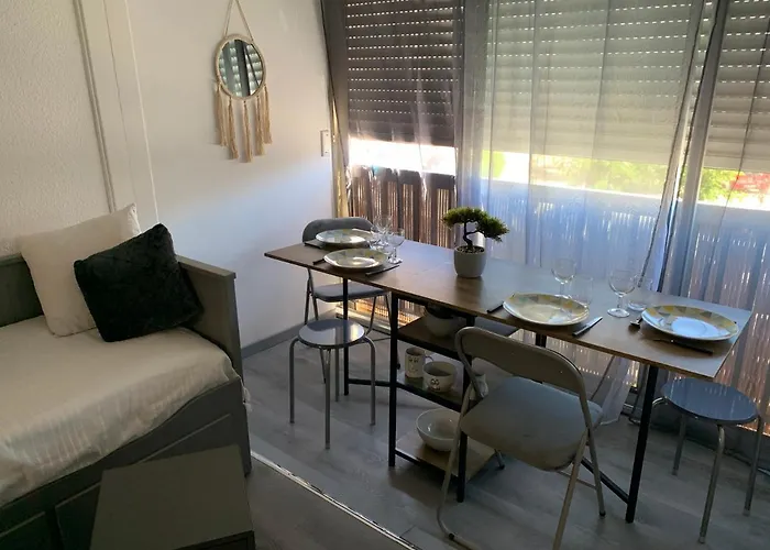 Apartamento Joli Proche De La Le Grau-du-Roi